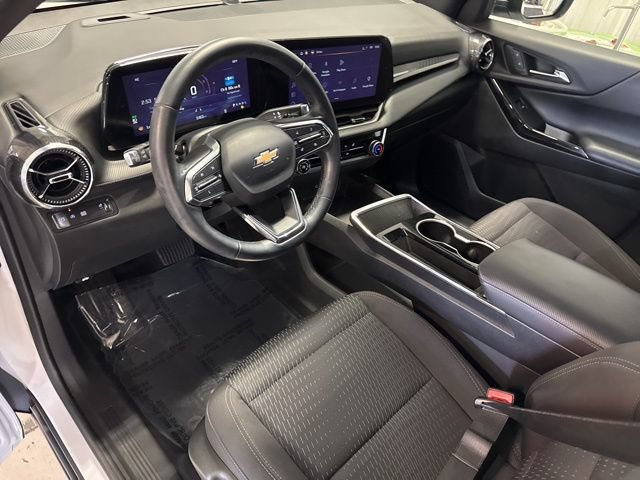 Used 2025 Chevrolet Equinox LT FWD image 28