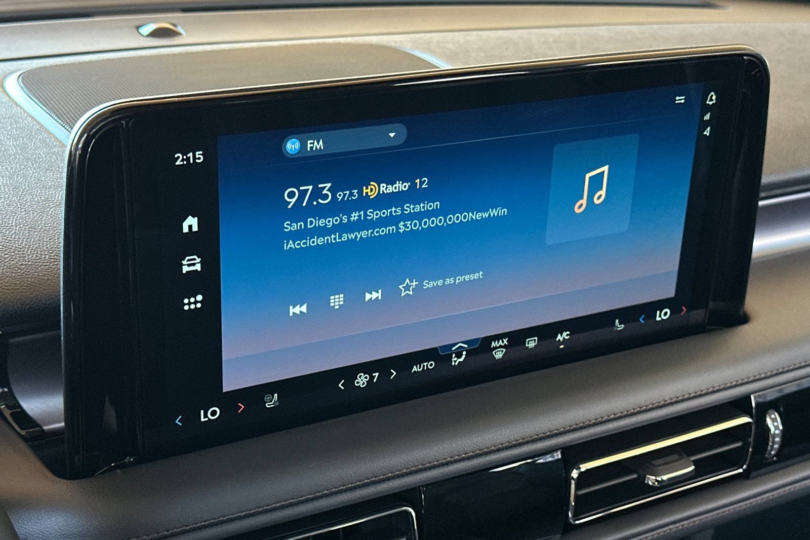 New 2026 Lincoln Aviator 2WD w/ Jet Appearance Package image 18