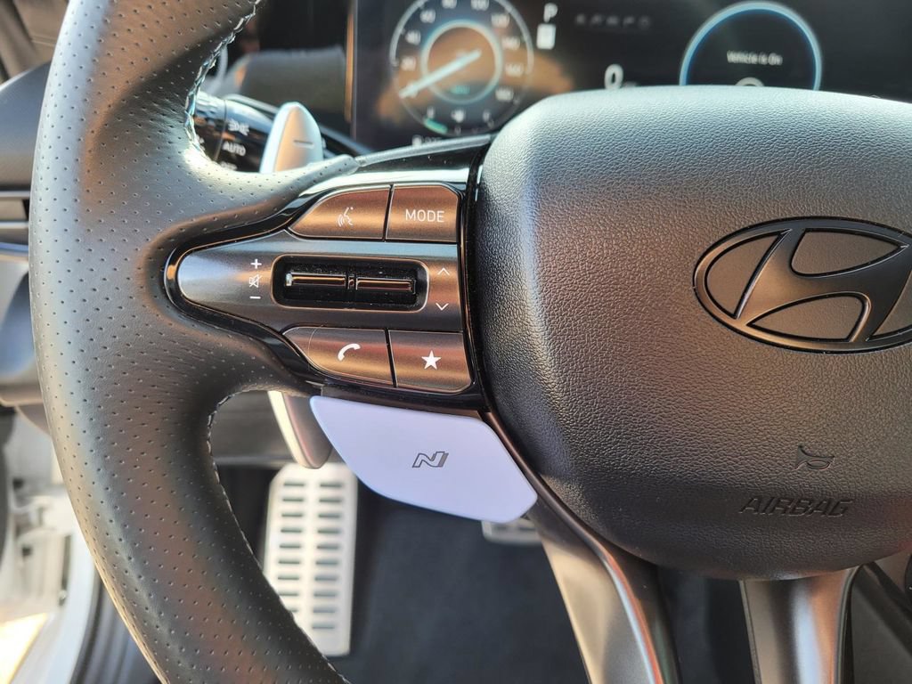 Used 2025 Hyundai Elantra N FWD image 27