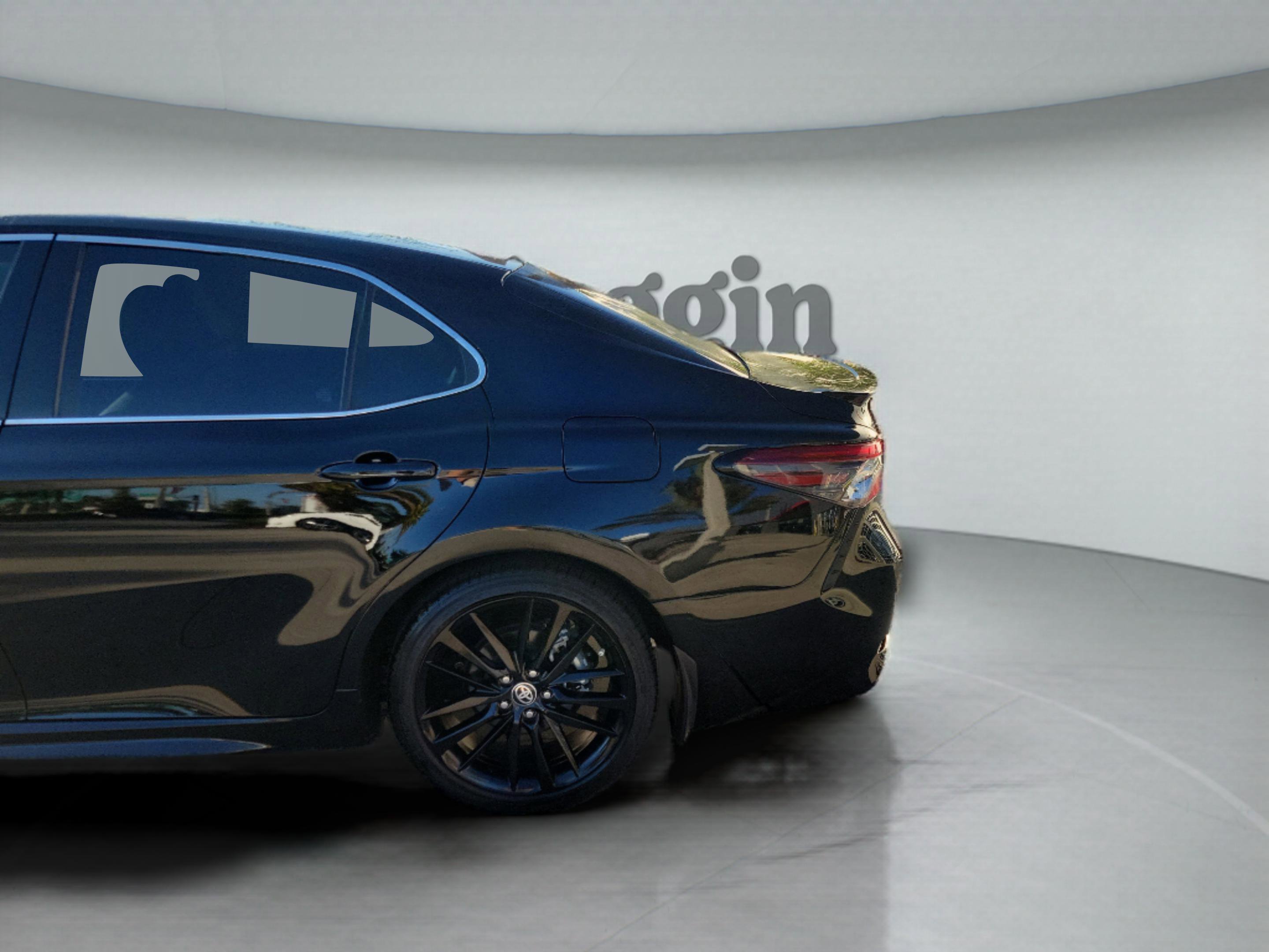 Certified 2023 Toyota Camry XSE FWD image 32