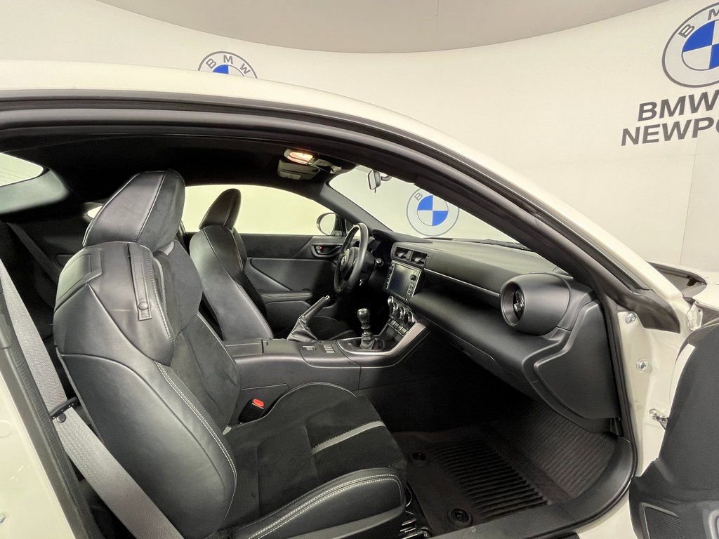 Used 2023 Toyota GR86 Premium image 19