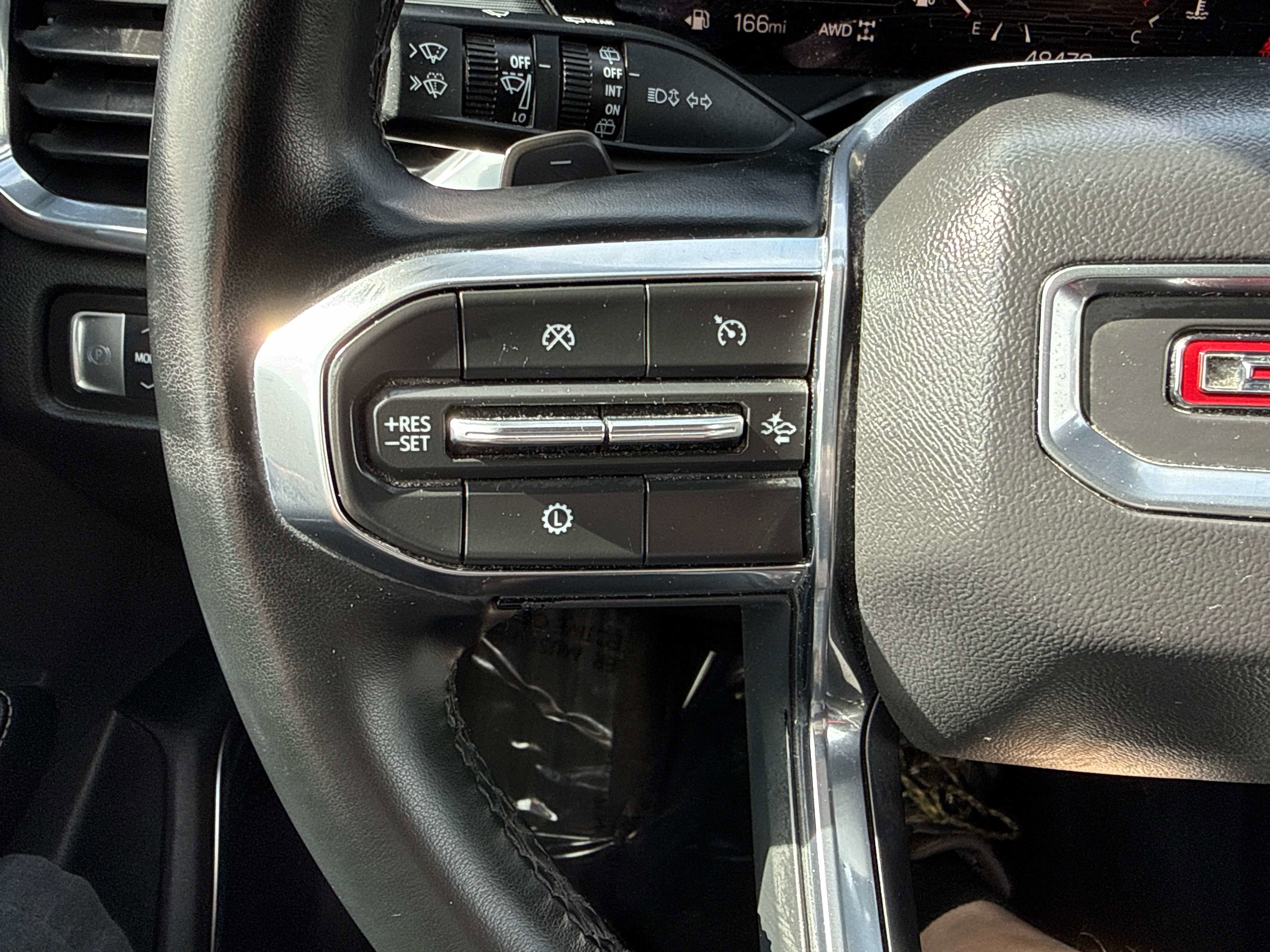 Used 2024 GMC Acadia Elevation image 26