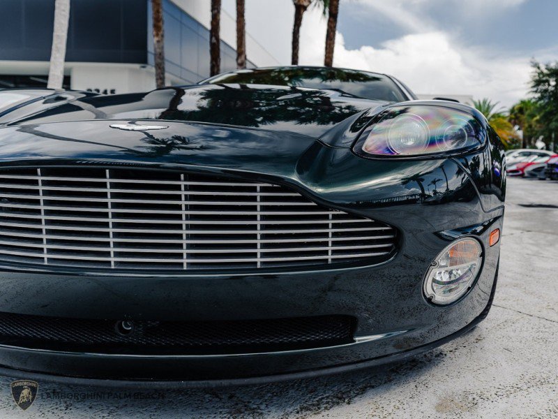 Used 2003 Aston Martin Vanquish RWD image 12