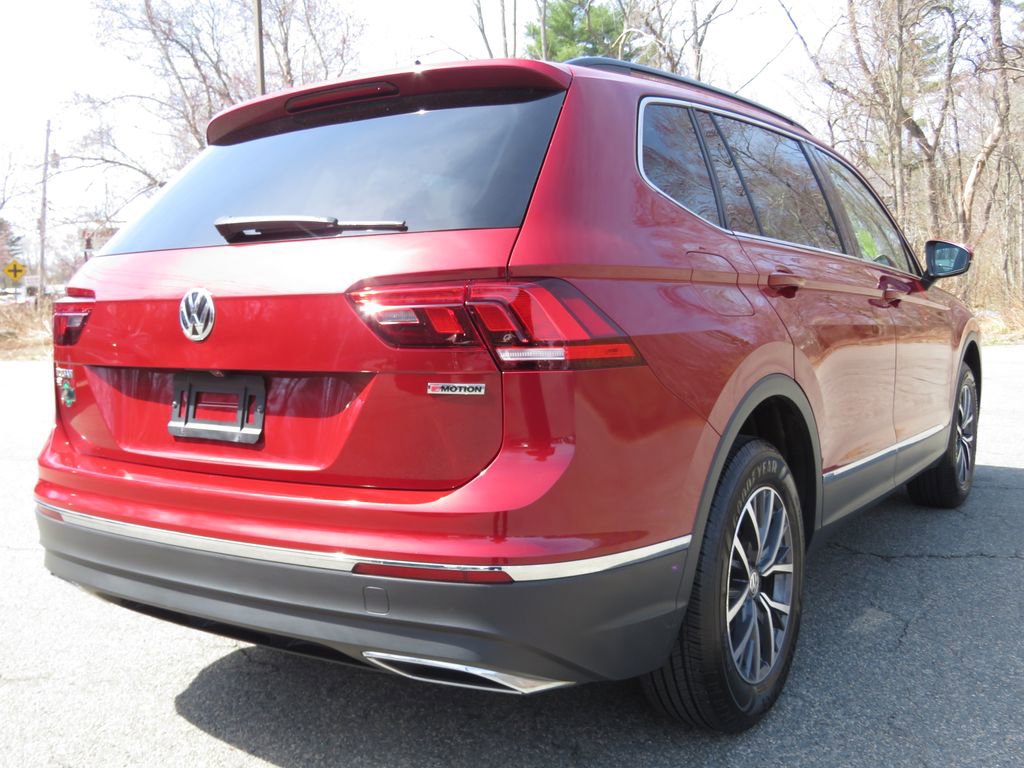 Used 2020 Volkswagen Tiguan SE w/ Panoramic Sunroof Package AWD/4WD image 5