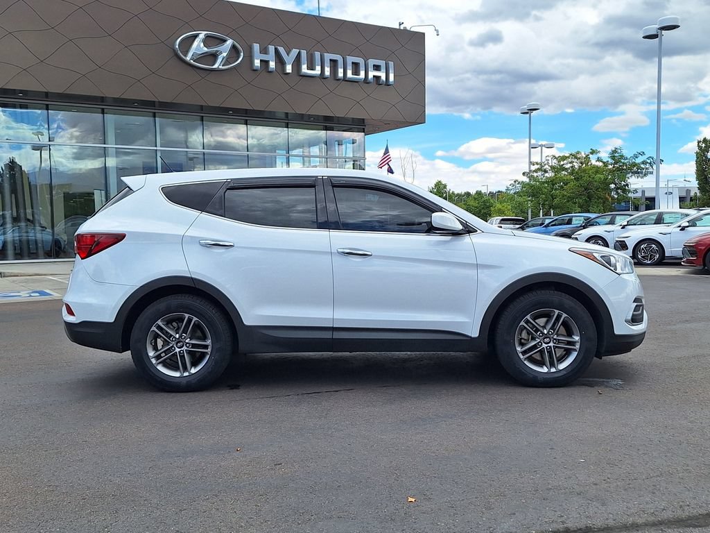 Used 2018 Hyundai Santa Fe Sport AWD/4WD image 2