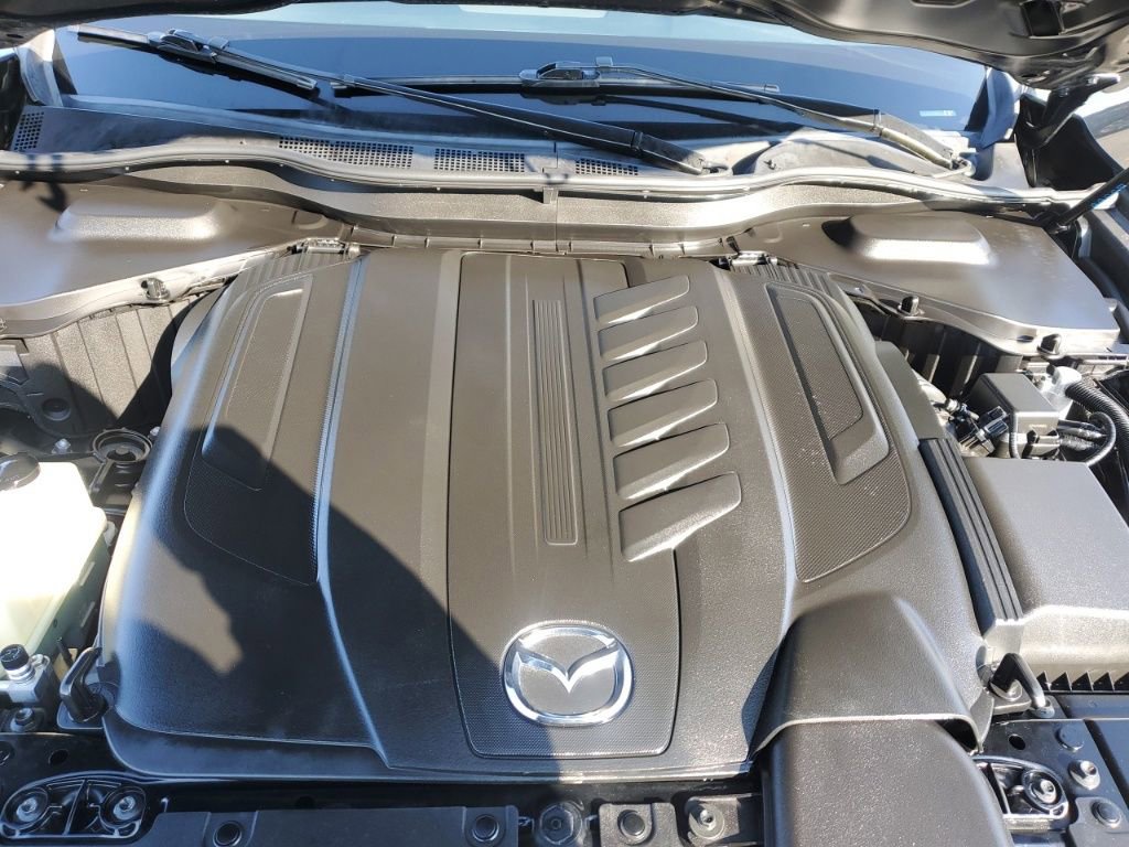 Used 2024 MAZDA CX-90 3.3 Turbo w/ Select Package image 9