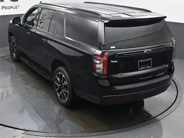 Used 2024 Chevrolet Suburban RST w/ Luxury Package image 44