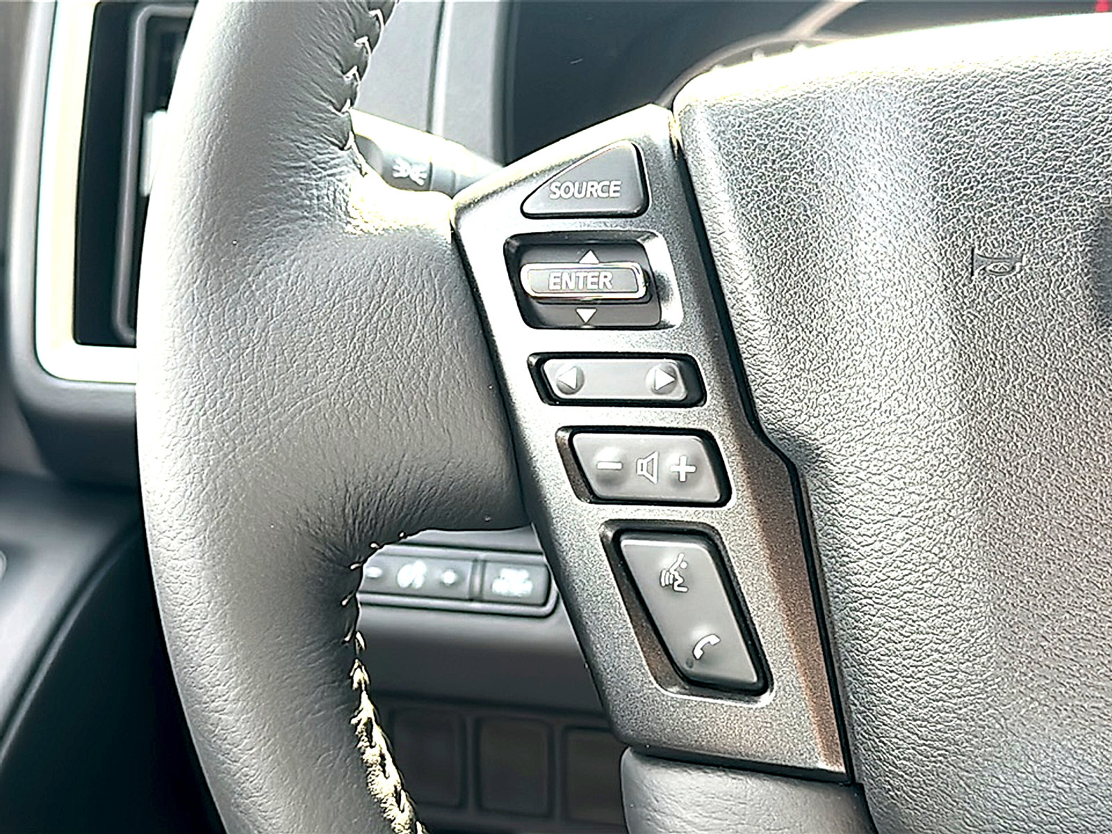 New 2026 Nissan Frontier SV w/ All-Weather Content Package RWD image 19
