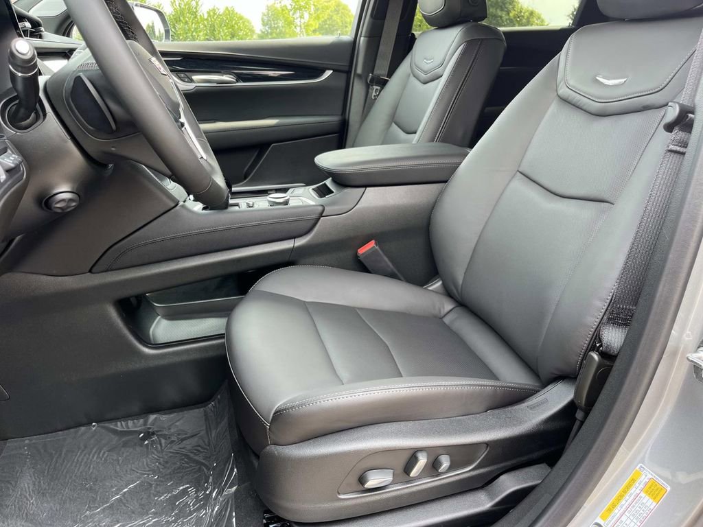 New 2025 Cadillac XT5 Premium Luxury w/ Technology Package image 21