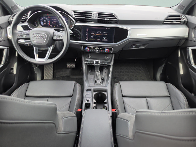 Used 2021 Audi Q3 2.0T Premium Plus w/ Premium Plus Package AWD/4WD image 24