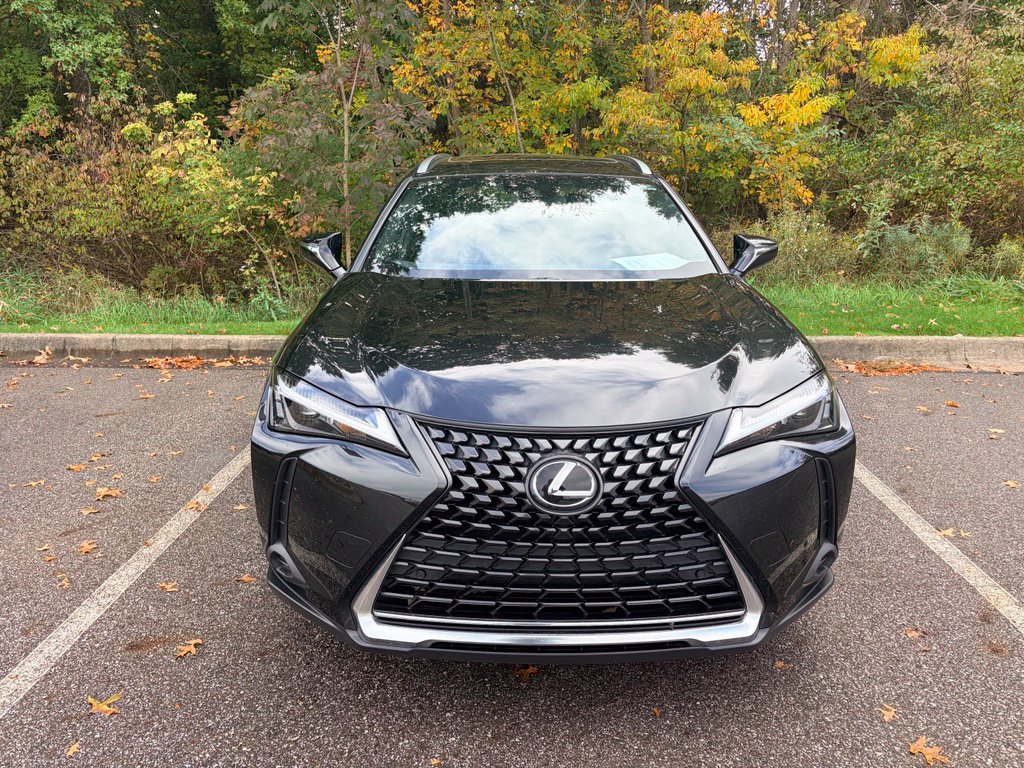 Used 2024 Lexus UX 250h AWD image 2