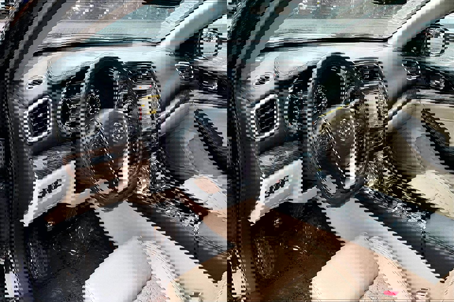 Used 2018 Nissan Maxima Platinum image 13