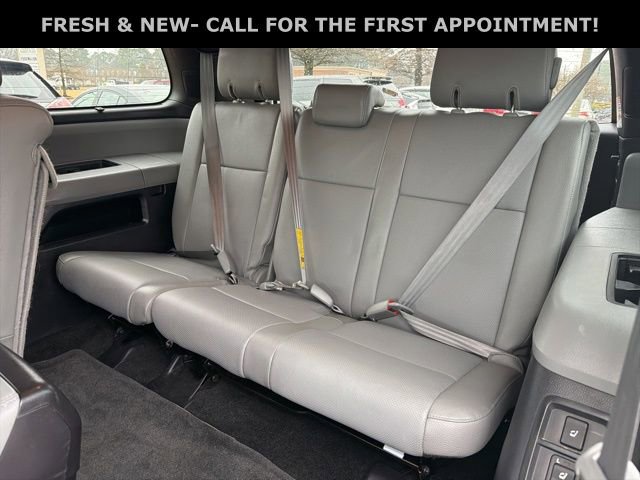 Used 2014 Toyota Sequoia Platinum image 41