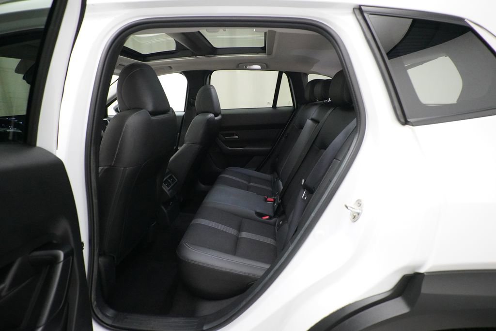 Used 2023 MAZDA CX-50 2.5 S w/ Cargo Package image 16