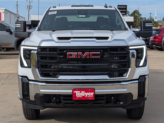 New 2026 GMC Sierra 3500 Pro image 3