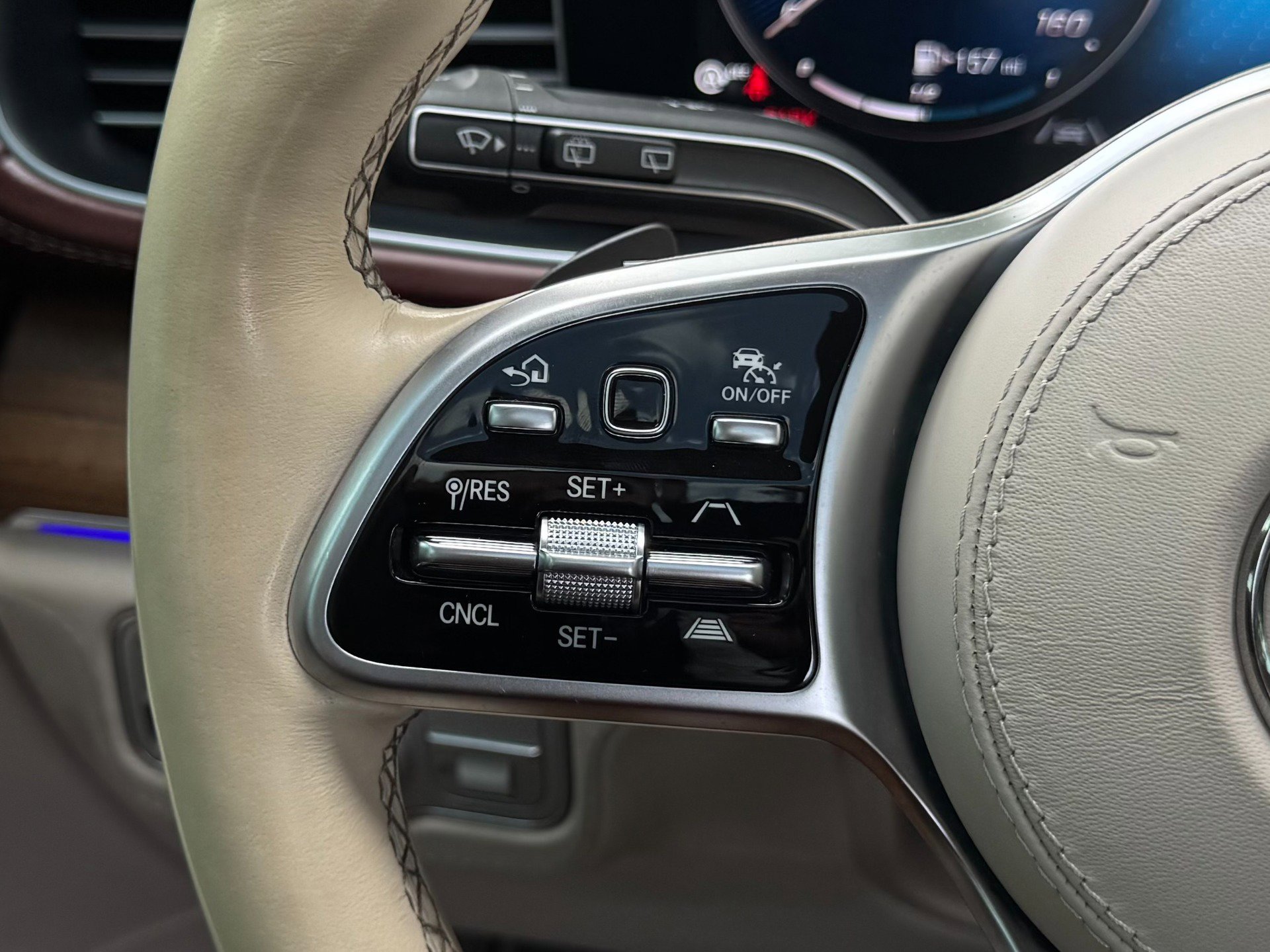 Used 2023 Mercedes-Benz Maybach GLS 600 4MATIC image 80