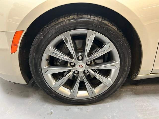 Used 2014 Cadillac XTS Base image 9