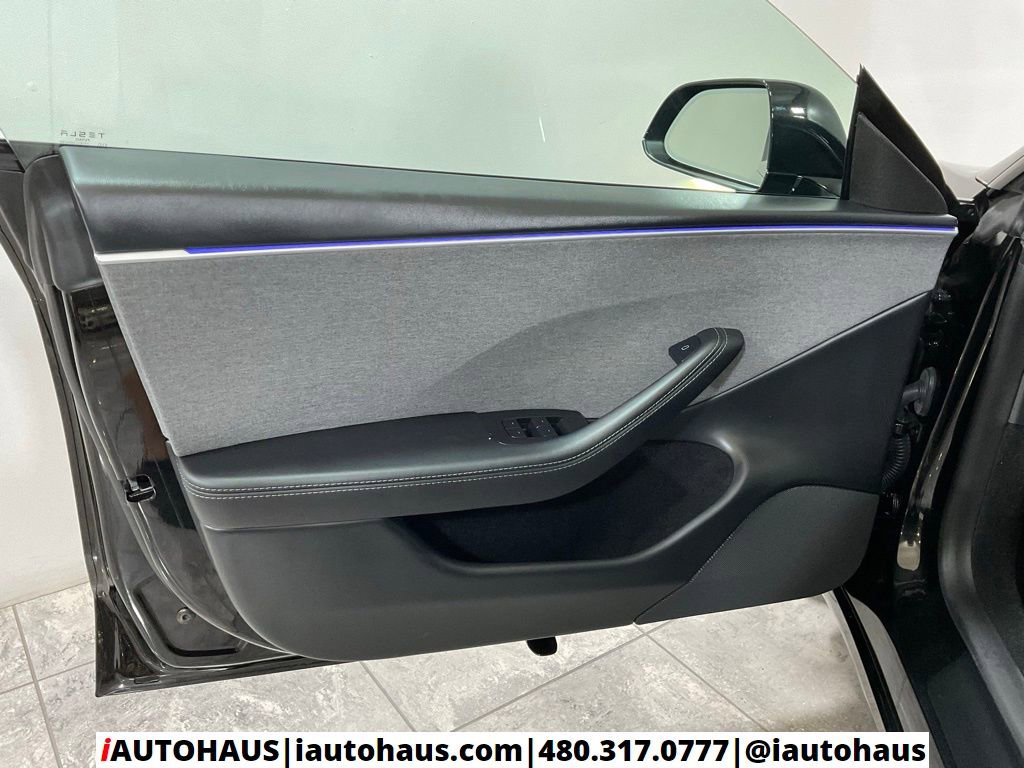 Used 2025 Tesla Model 3 Long Range image 40