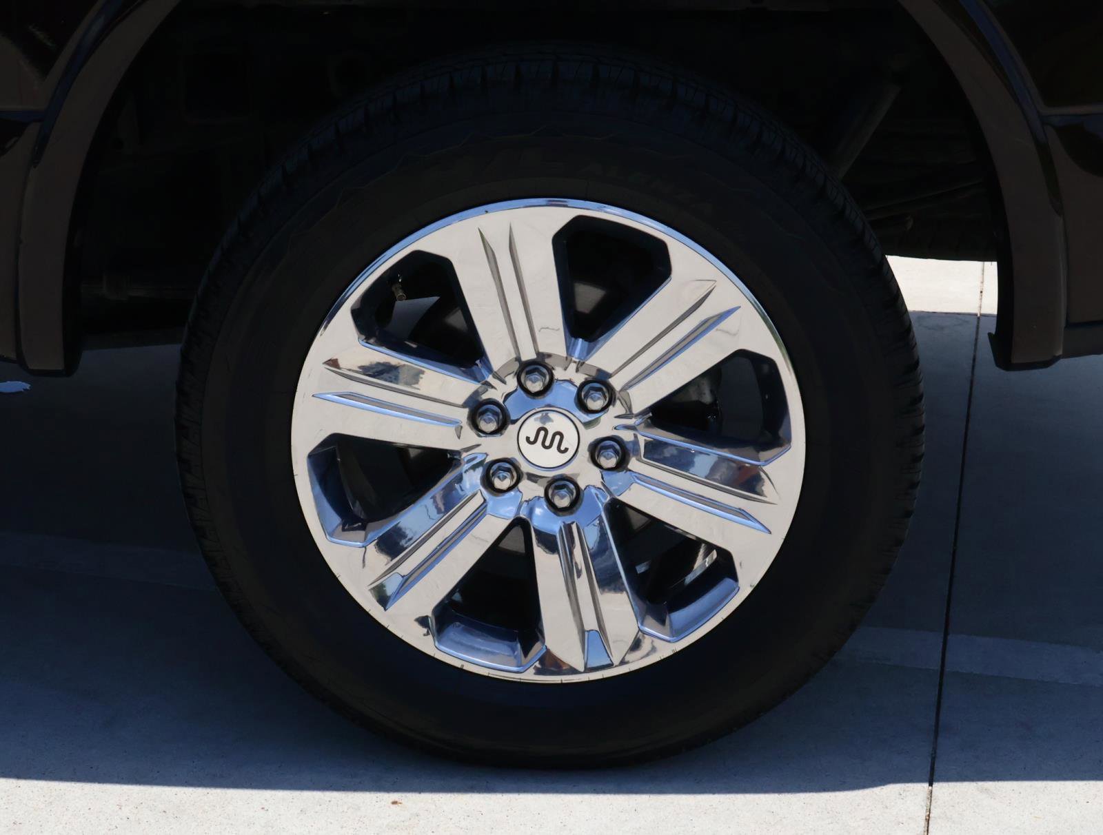 Used 2018 Ford F150 King Ranch w/ Equipment Group 601A Luxury AWD/4WD image 9