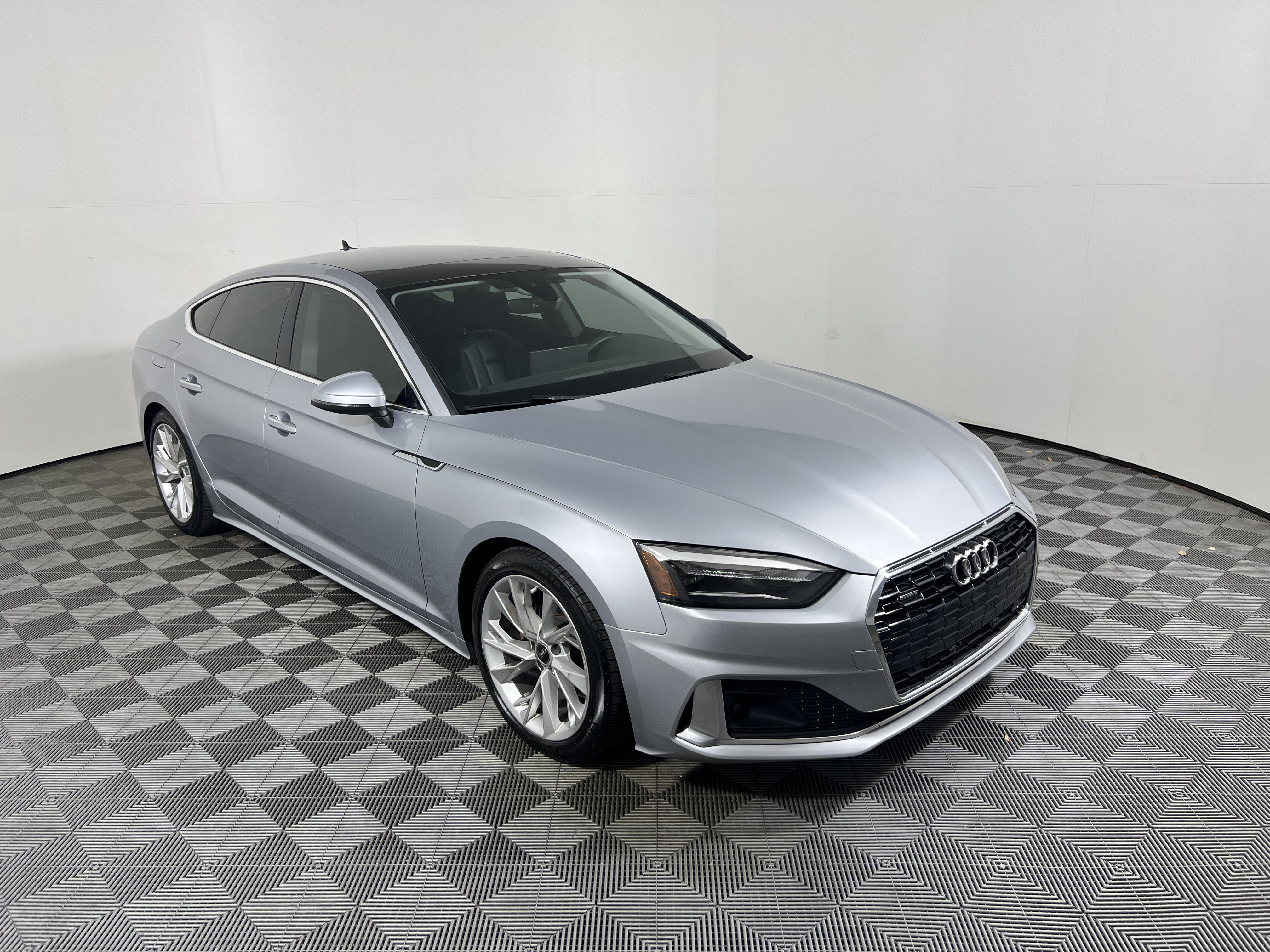 Used 2022 Audi A5 2.0T Premium AWD/4WD image 7