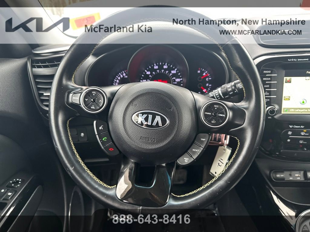 Used 2015 Kia Soul + w/ Audio Package image 16