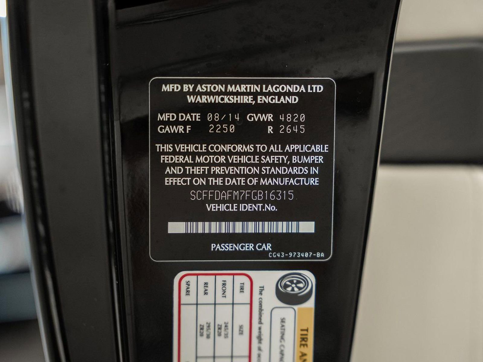 Used 2015 Aston Martin DB9 Volante image 59