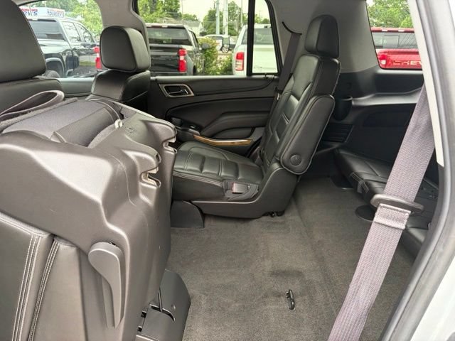 Used 2017 GMC Yukon Denali w/ Open Road Package AWD/4WD image 32