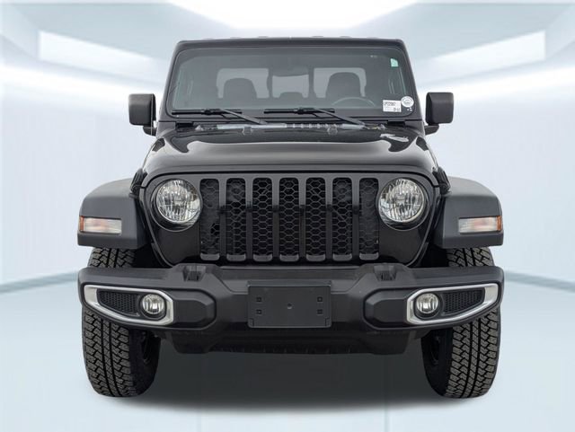 Used 2023 Jeep Gladiator Sport w/ Trailer Tow Package AWD/4WD image 12