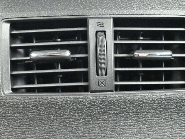 New 2026 Mitsubishi Outlander ES FWD image 11
