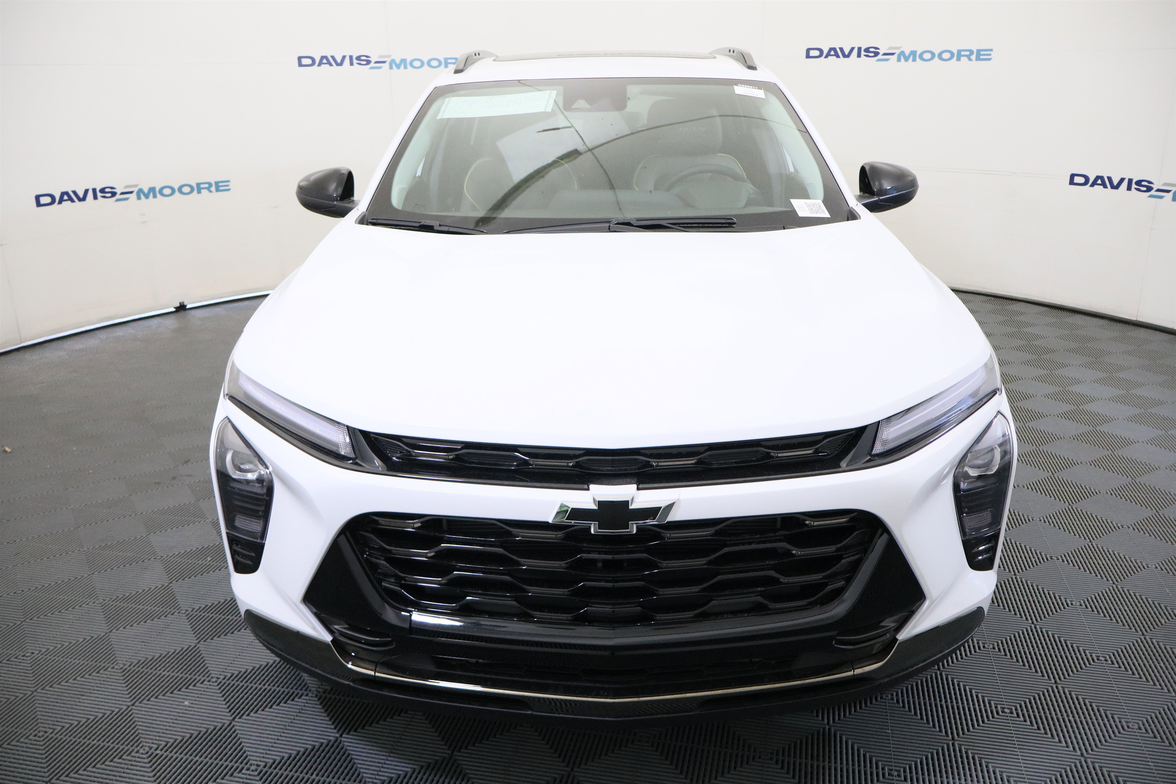 New 2026 Chevrolet Trax ACTIV w/ Sunroof Package FWD image 14