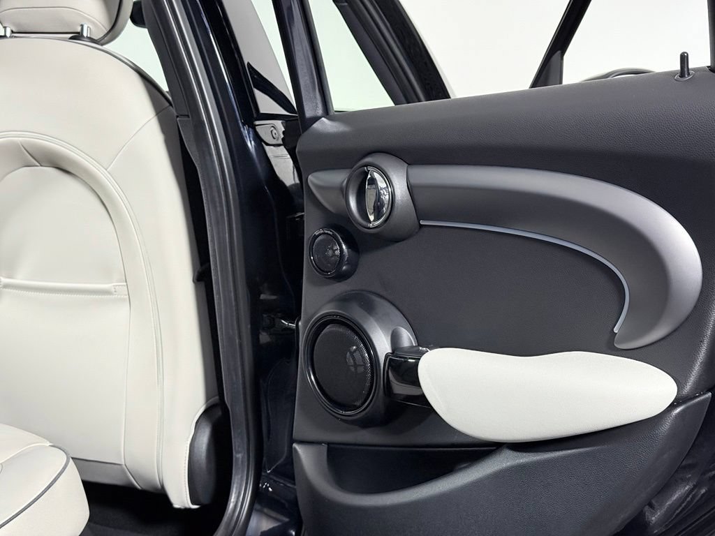 Certified 2024 MINI Cooper S FWD image 30
