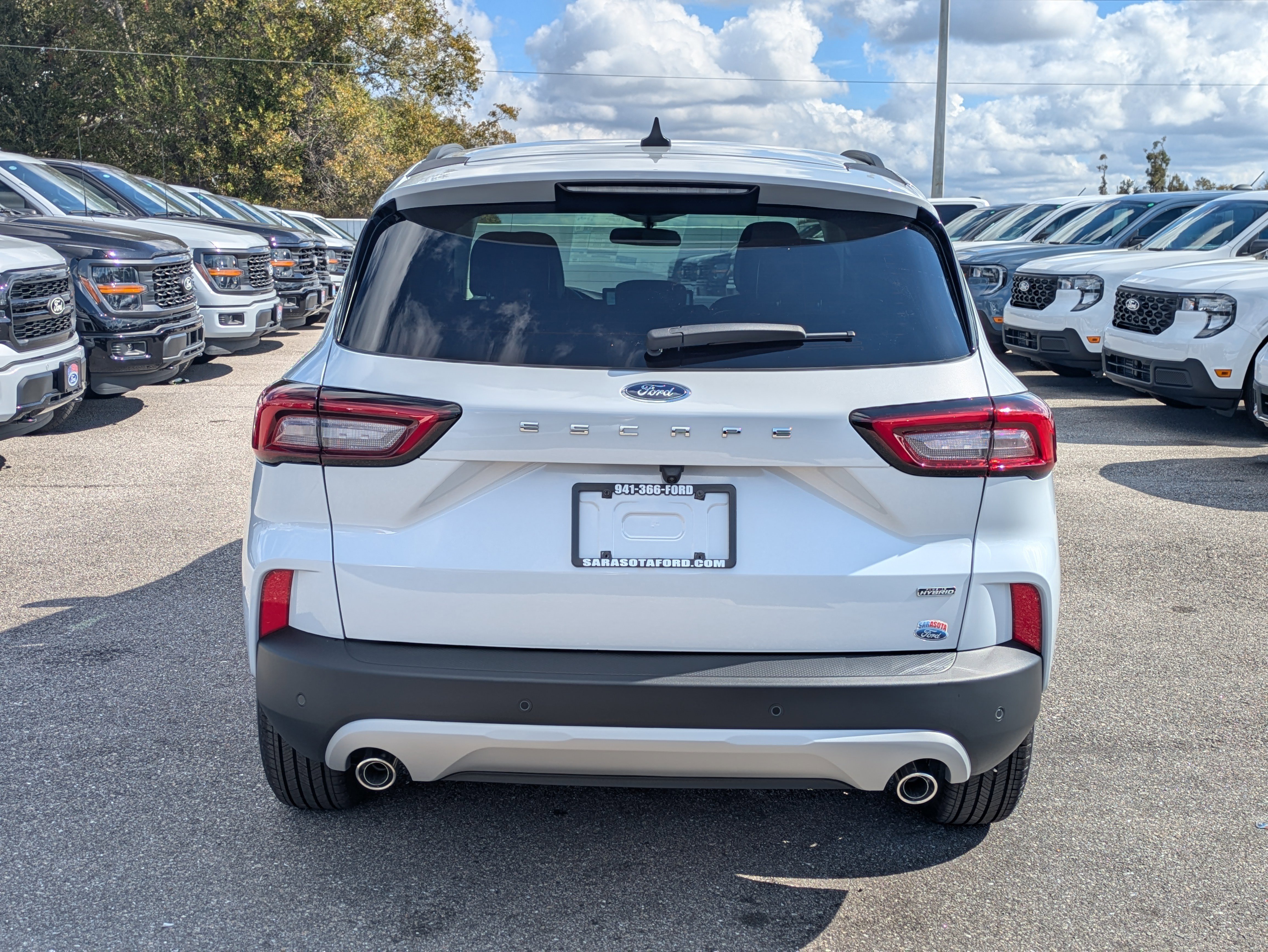 New 2026 Ford Escape SE FWD image 6