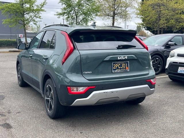 Certified 2023 Kia Niro EX FWD image 7