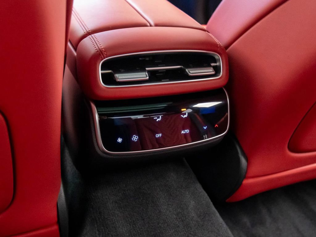 Used 2025 Genesis G80 3.5T Sport image 22