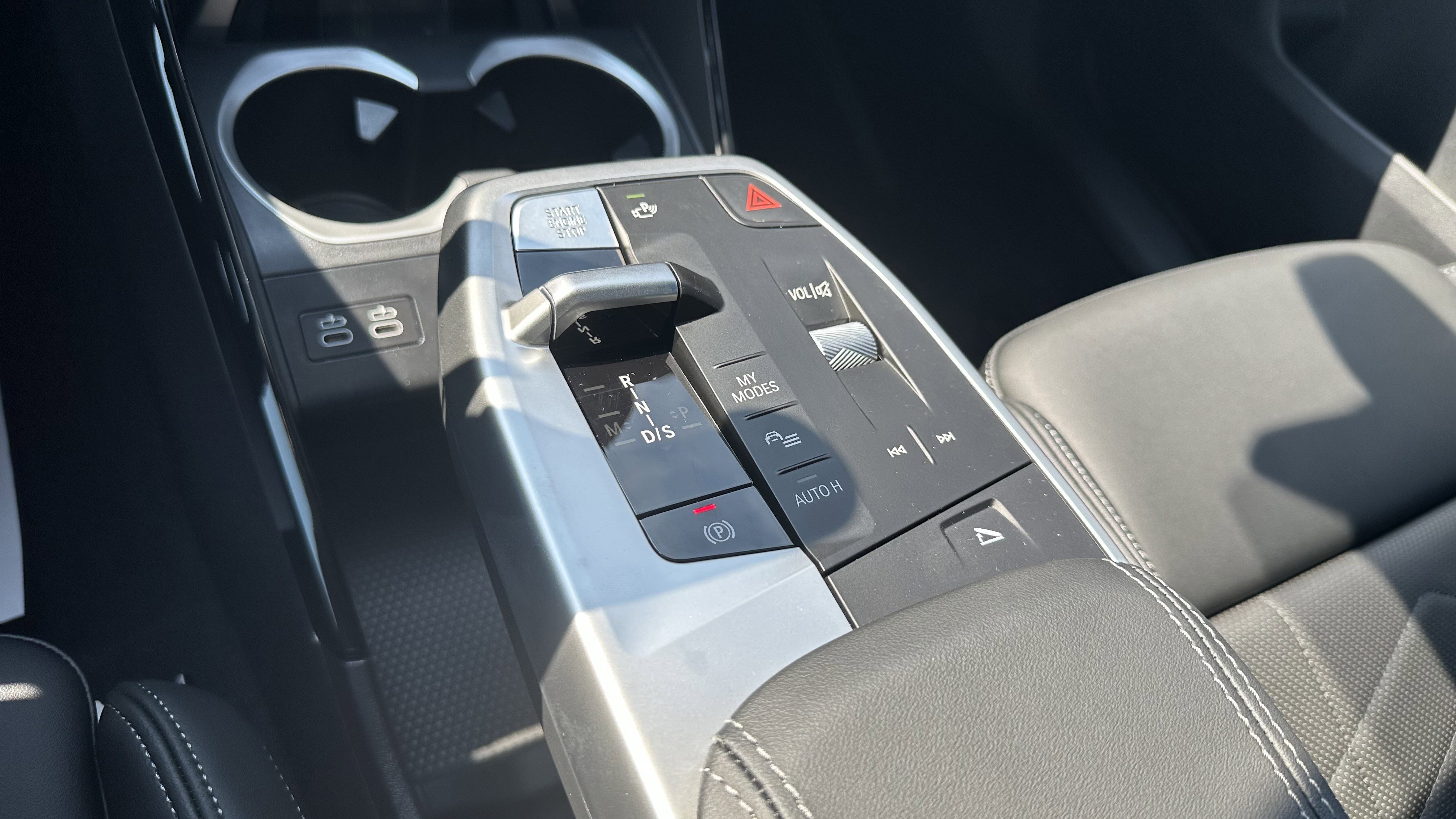 Used 2026 BMW X2 xDrive28i w/ Technology Package image 24