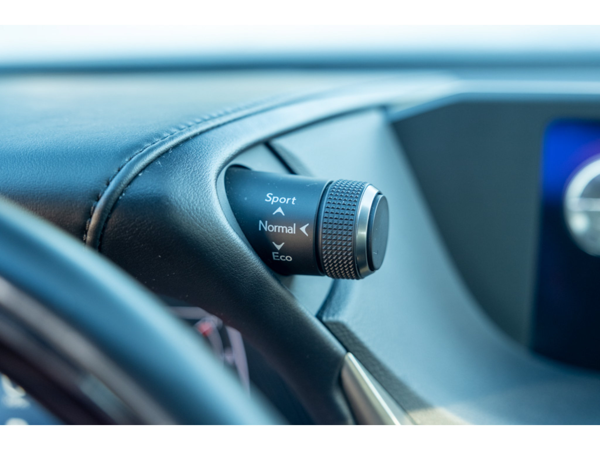 Used 2019 Lexus ES 350 w/ Premium Package FWD image 25