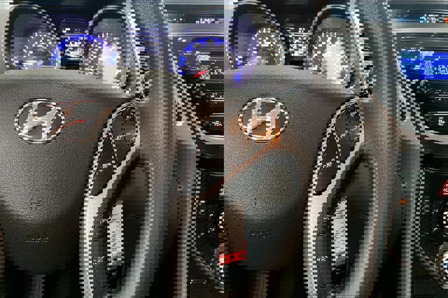 Used 2016 Hyundai Elantra SE image 22