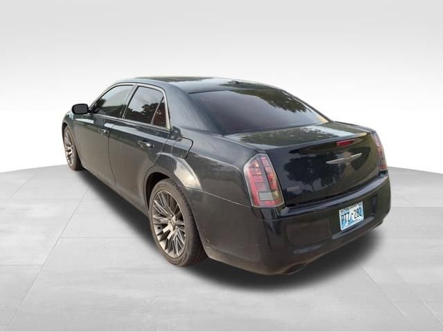 Used 2013 Chrysler 300 C RWD image 5