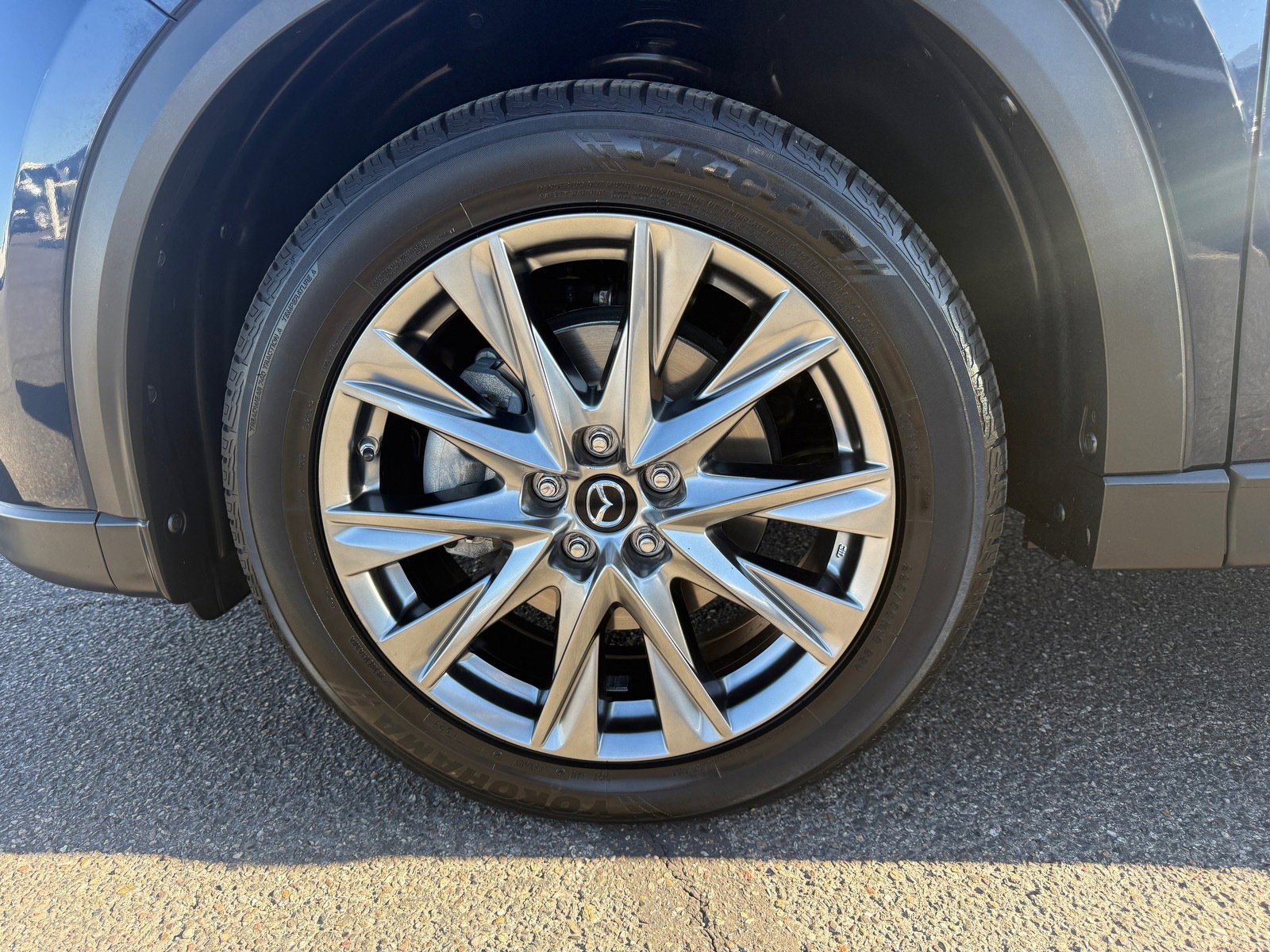Used 2020 MAZDA CX-5 Signature image 9