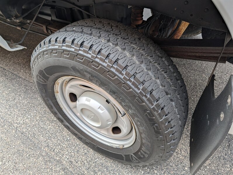 Used 2014 Ford F250 XL w/ Power Equipment Group AWD/4WD image 32