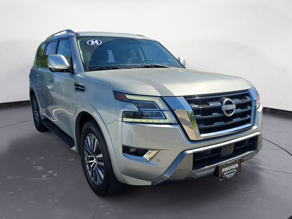 Used 2024 Nissan Armada SL w/ Captain's Chairs Package AWD/4WD image 2