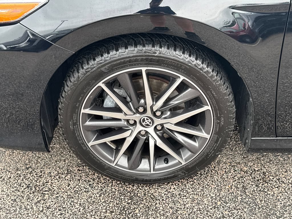 Used 2022 Toyota Camry XLE AWD/4WD image 40