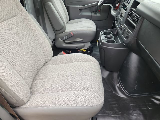 New 2024 Chevrolet Express 3500 w/ Power Convenience Package RWD image 17