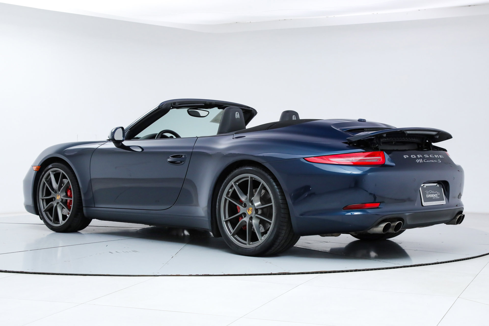 Used 2016 Porsche 911 Carrera S image 3