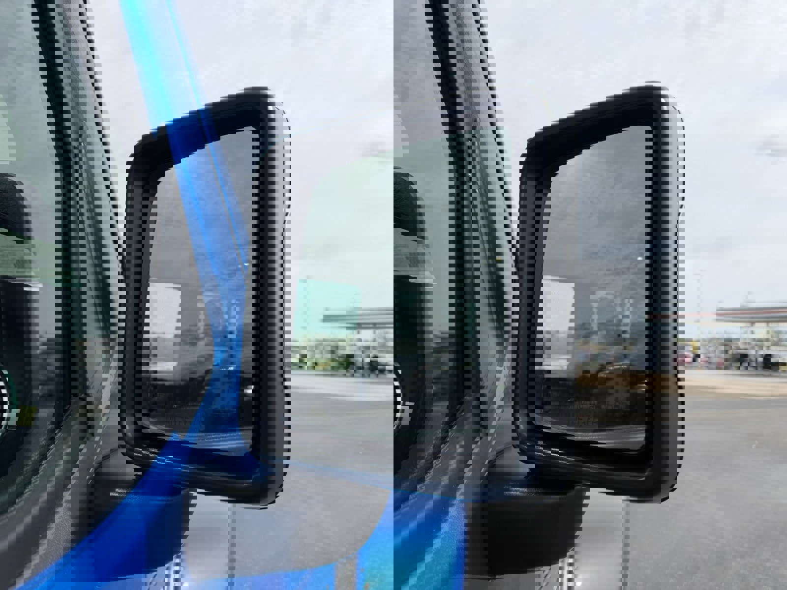 New 2026 Jeep Gladiator Sport image 5