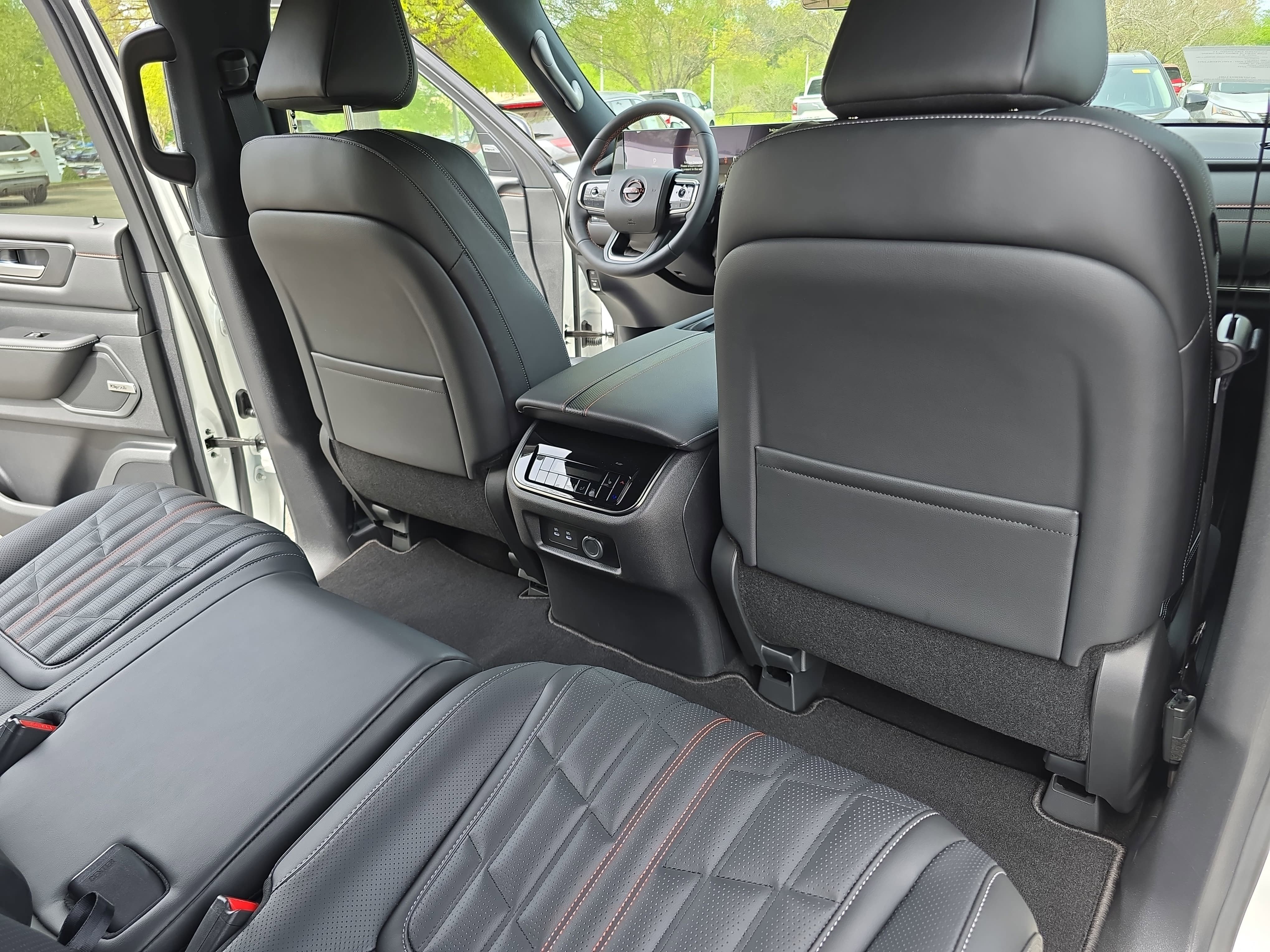New 2026 Nissan Armada PRO-4X AWD/4WD image 11