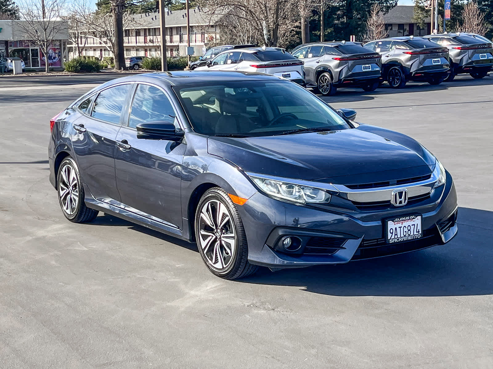 Used 2018 Honda Civic EX-T image 5