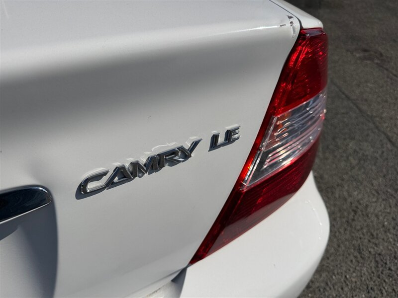 Used 2002 Toyota Camry LE FWD image 17