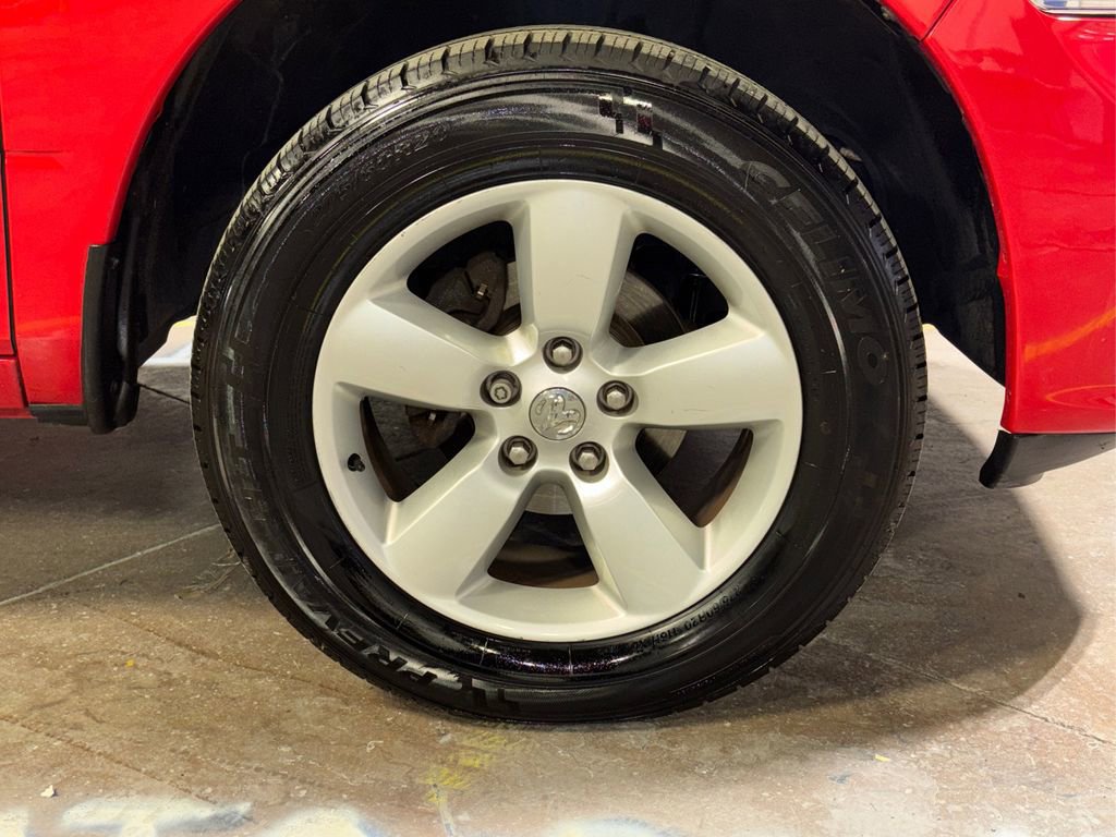 Used 2014 RAM 1500 Express image 15