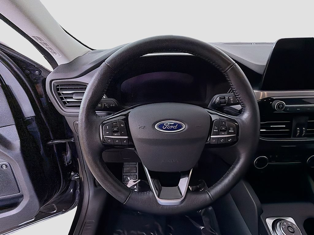 Used 2021 Ford Escape Titanium AWD/4WD image 33